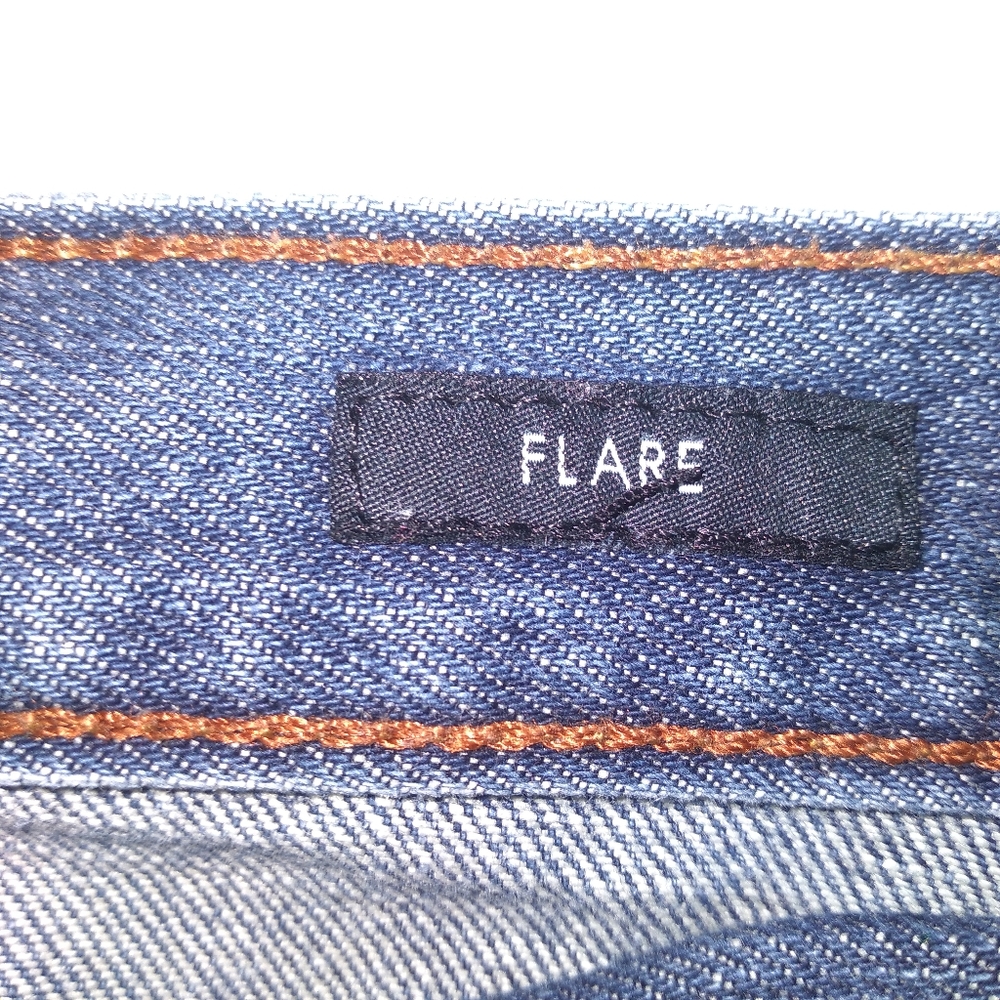Calvin Klein Women's Medium Wash Denim Flare Jeans Size- 8 - Picture 5 of 10